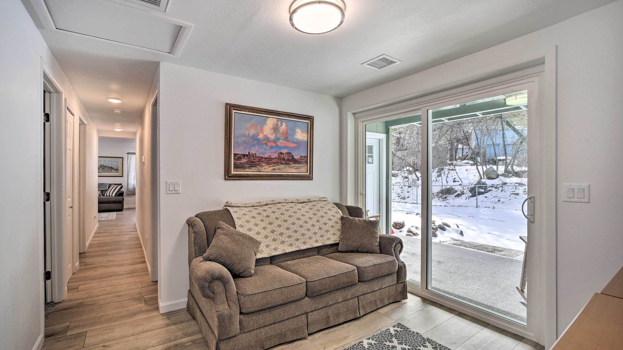 Photo of Livingroom in Ponderosa Park