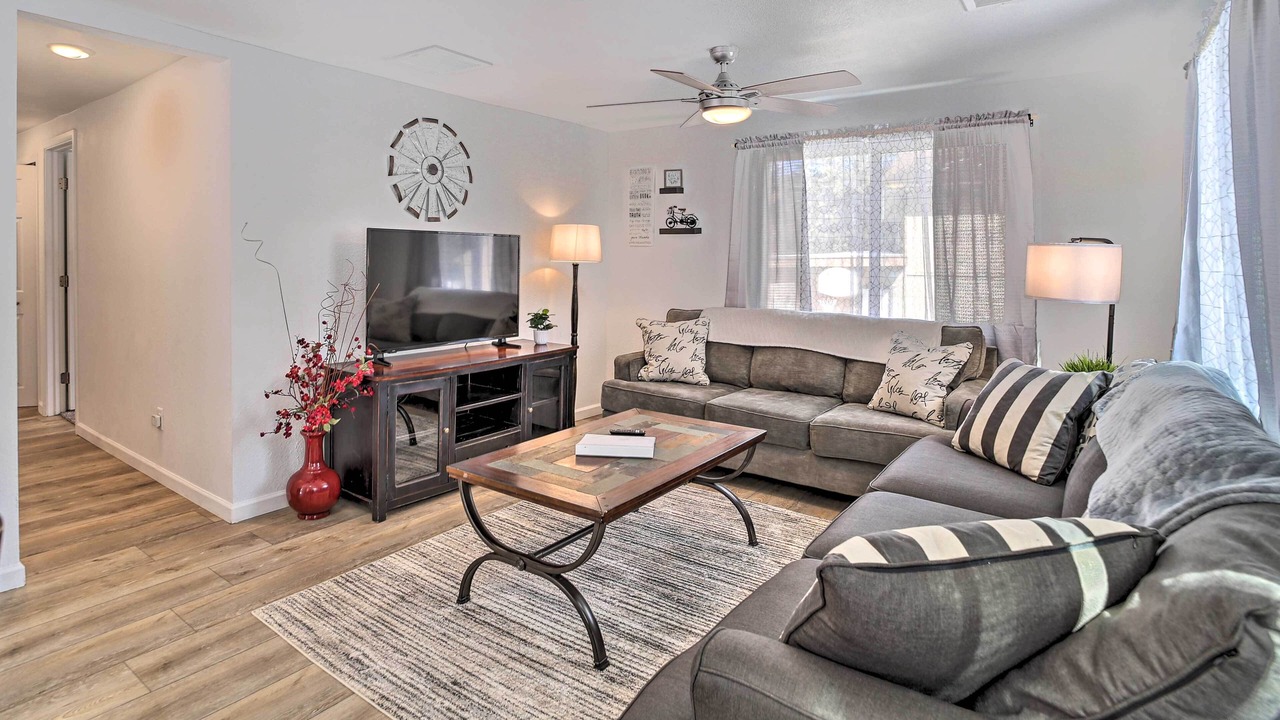 Photo of Livingroom in Ponderosa Park