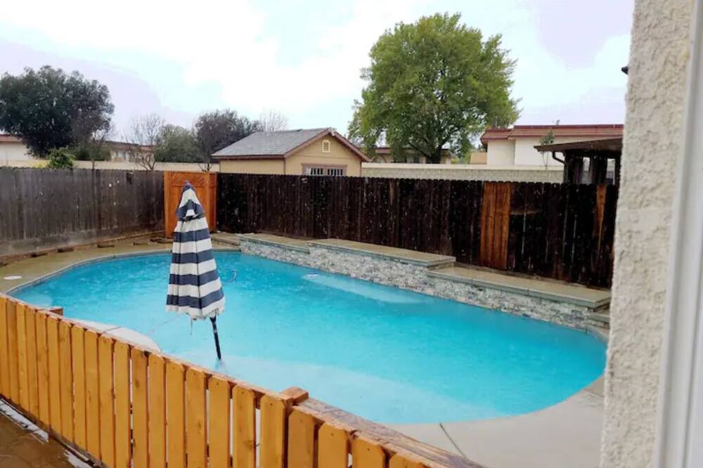 Photo of Outdoor in Roosevelt