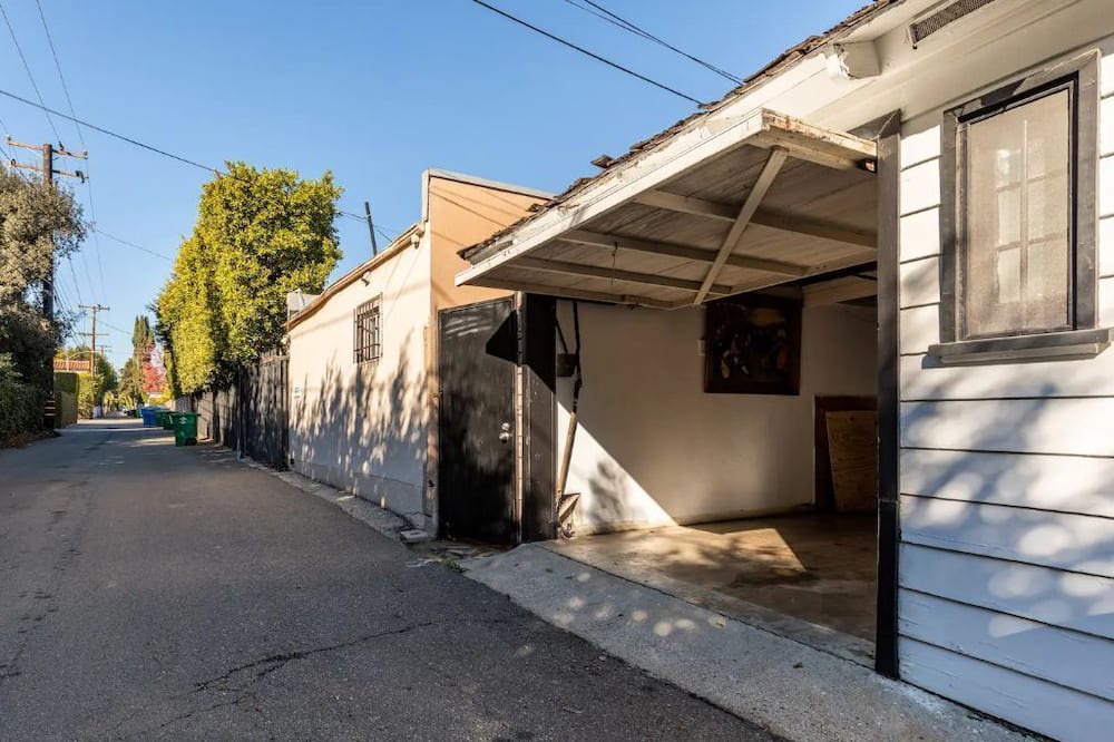 Photo of Outdoor in The Flats