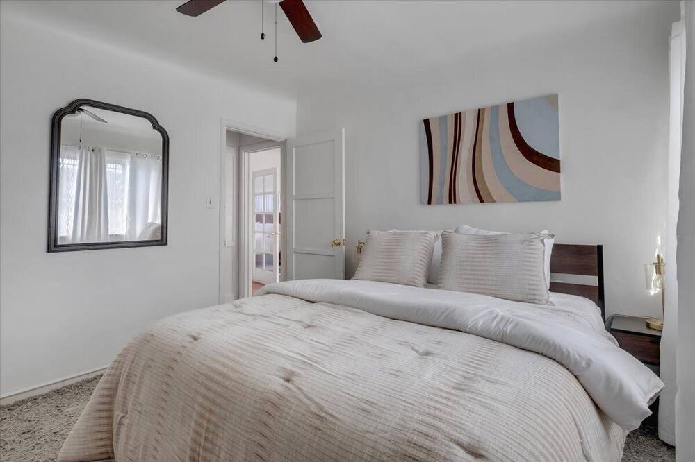 Photo of Bedroom in View Park-Windsor Hills