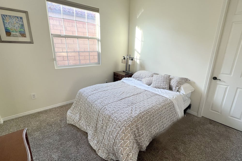Photo of Bedroom in Araby