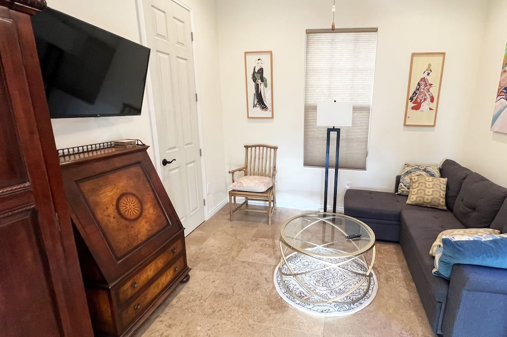 Photo of Livingroom in Araby