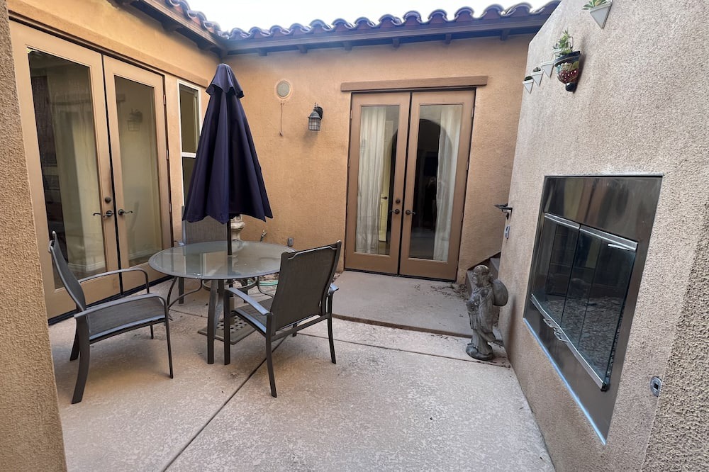 Photo of Outdoor in Araby