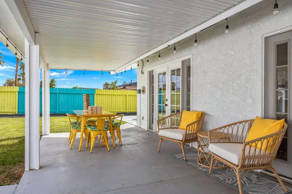 Photo of Outdoor in Desert Park Estates