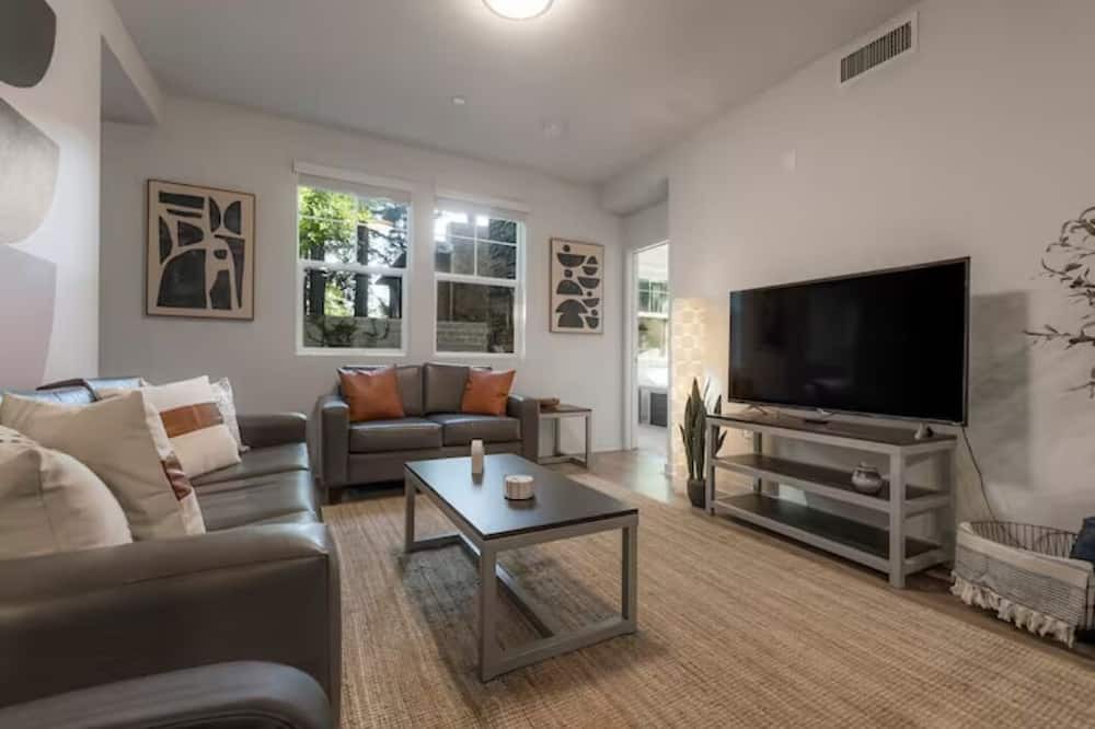 Photo of Bedroom in Chico