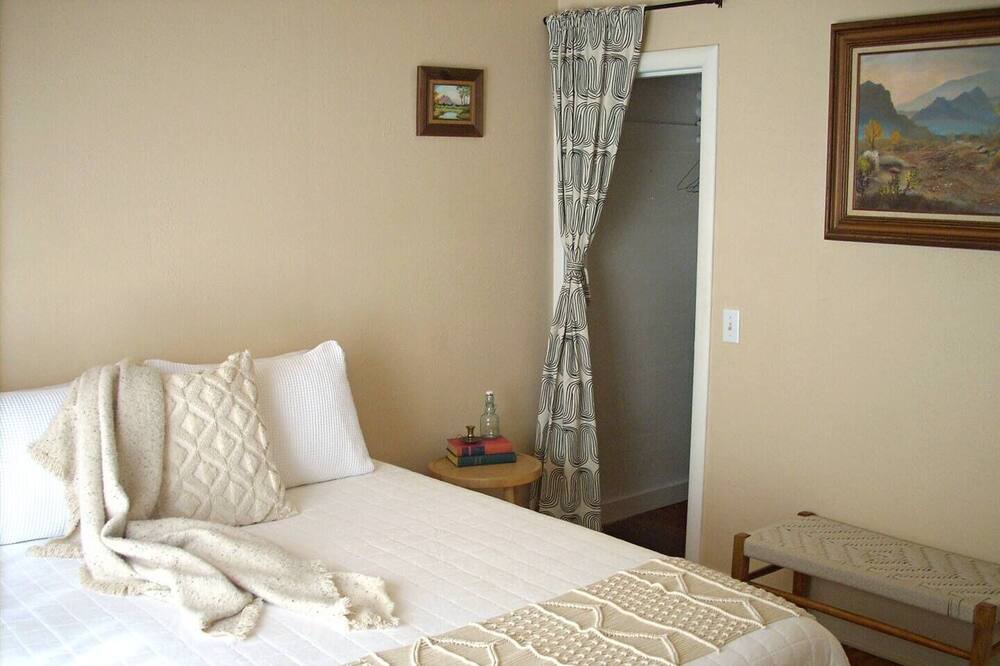 Photo of Bedroom in Chico