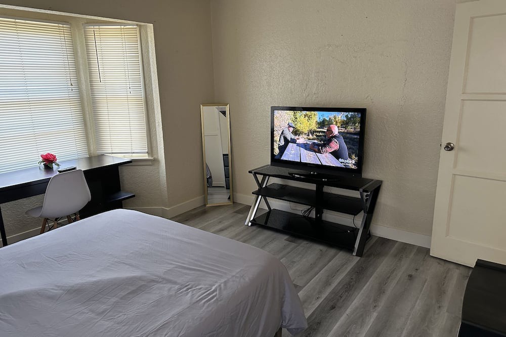 Photo of Bedroom in Otay