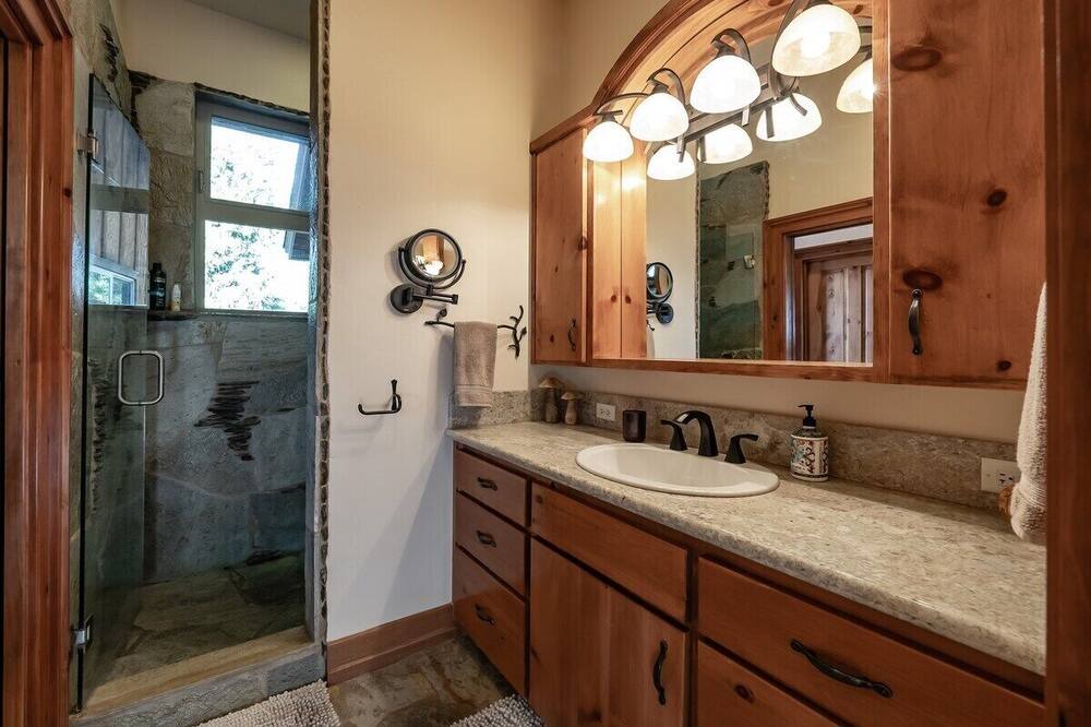 Photo of Bathroom in Shaver Lake