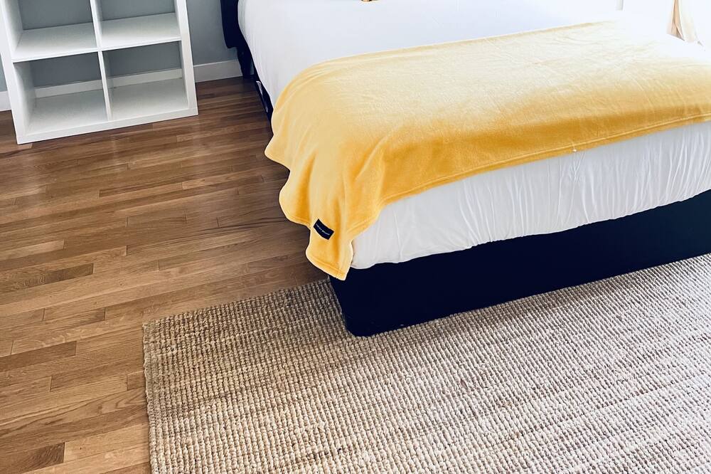 Photo of Bedroom in Encino