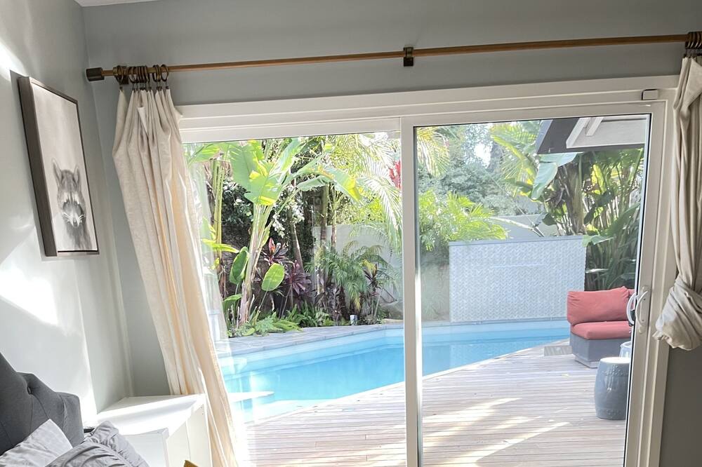 Photo of Bedroom in Encino