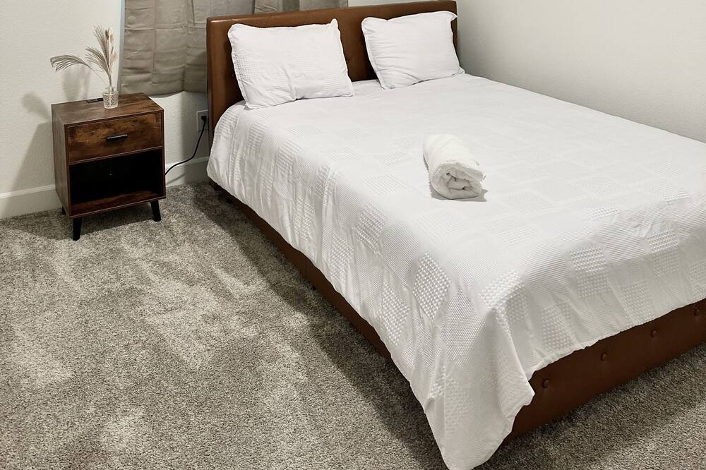 Photo of Bedroom in Roseville
