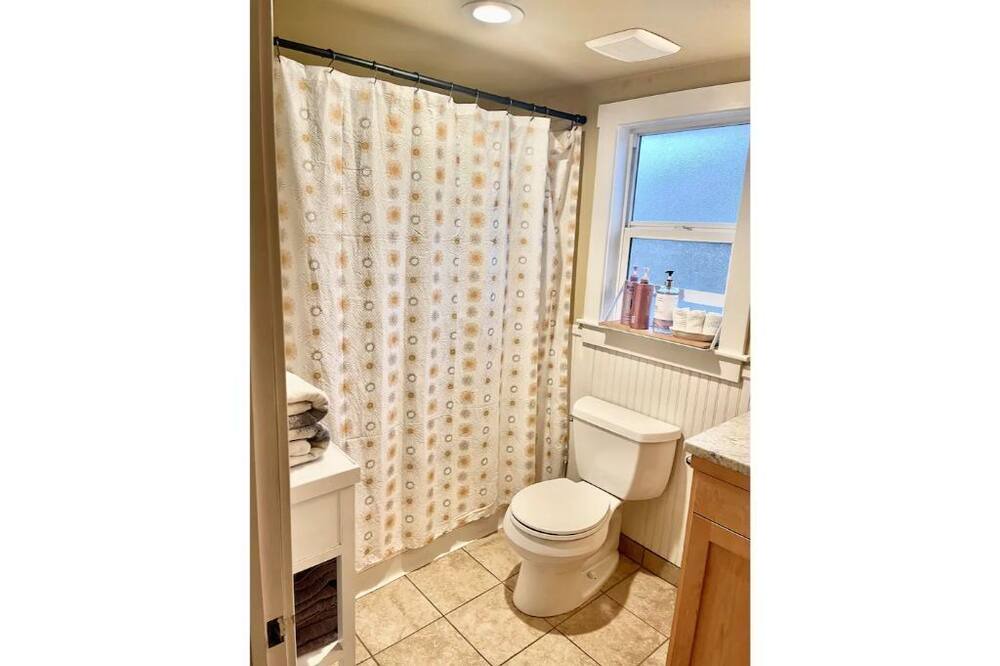 Photo of Bathroom in Chico