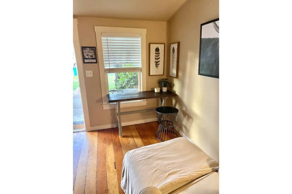 Photo of Bedroom in Chico