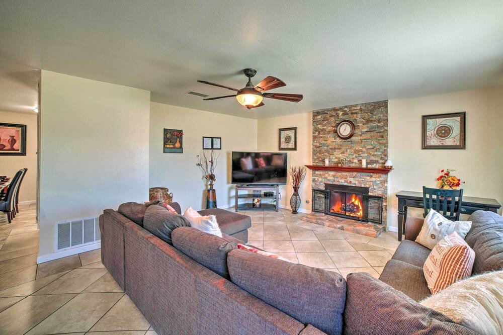 Photo of Livingroom in Fontana