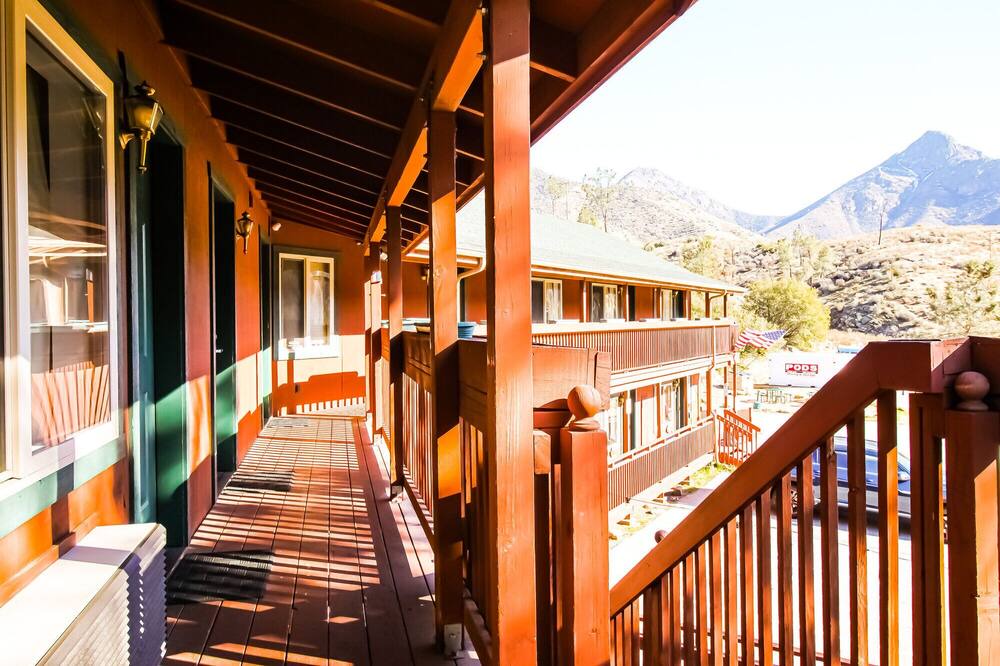 Photo of Others in Kernville