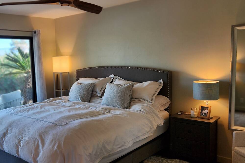 Photo of Bedroom in Palm Desert