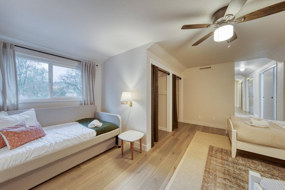 Photo of Bedroom in Bennett Valley