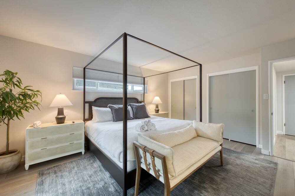 Photo of Bedroom in Bennett Valley