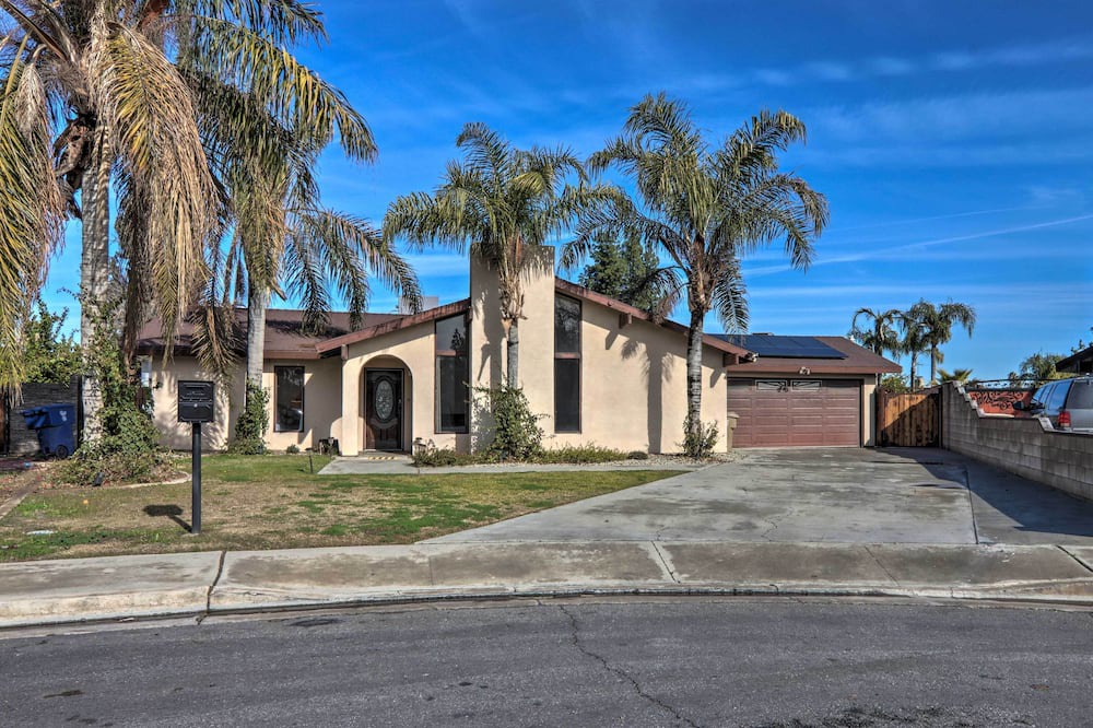 Photo of Outdoor in Bakersfield