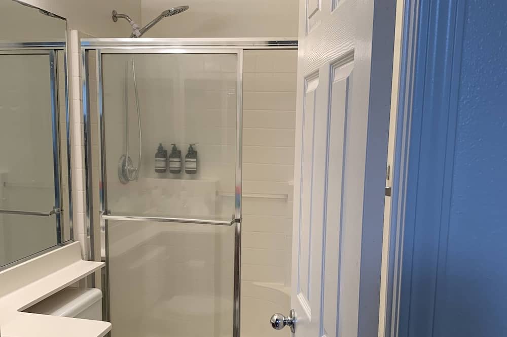 Photo of Bathroom in Hesperia