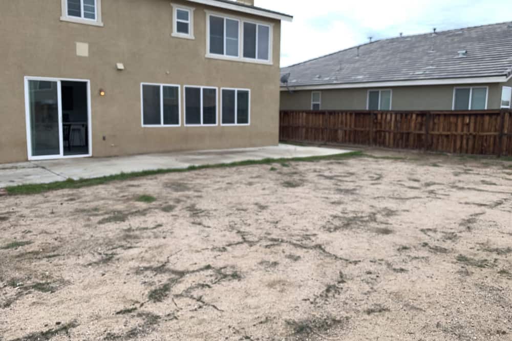 Photo of Outdoor in Hesperia