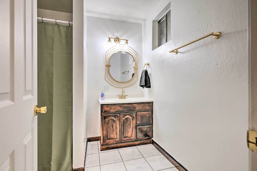 Photo of Bathroom in Twain Harte