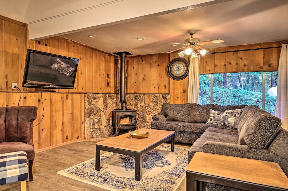 Photo of Bedroom in Twain Harte
