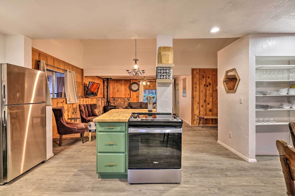 Photo of Kitchen in Twain Harte