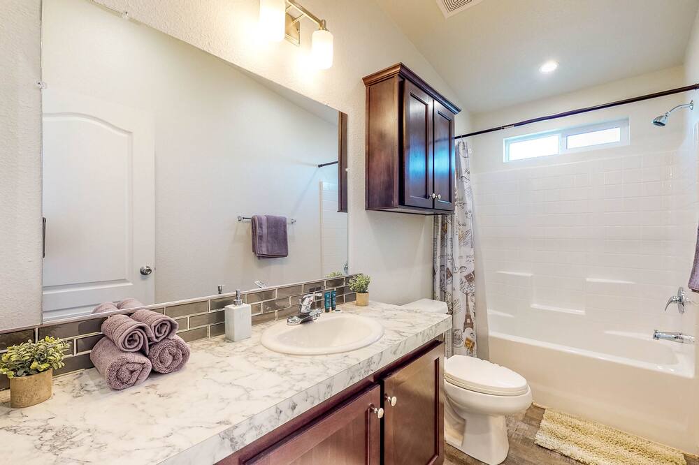 Photo of Others in Pinon Hills