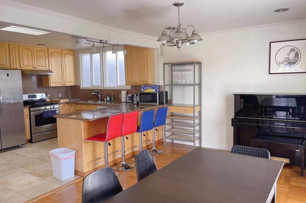 Photo of Kitchen in Westlake