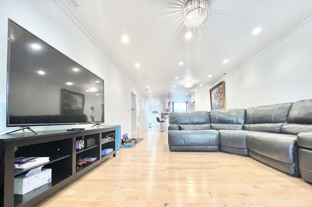 Photo of Livingroom in Inner Richmond