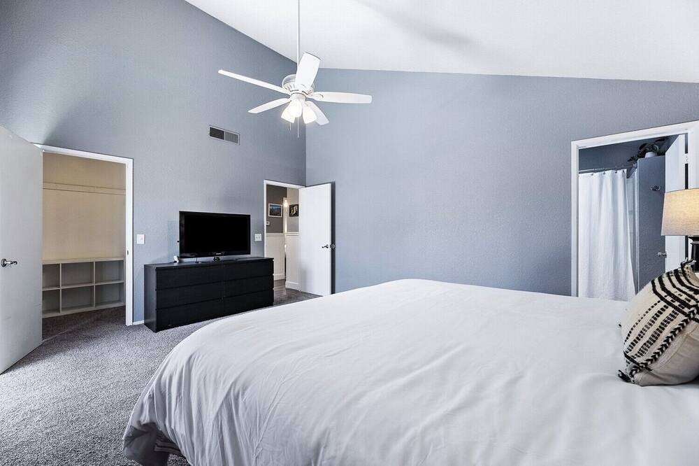 Photo of Bedroom in Clovis
