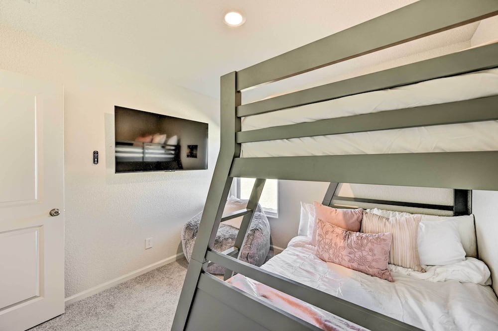 Photo of Bedroom in Fort Mohave