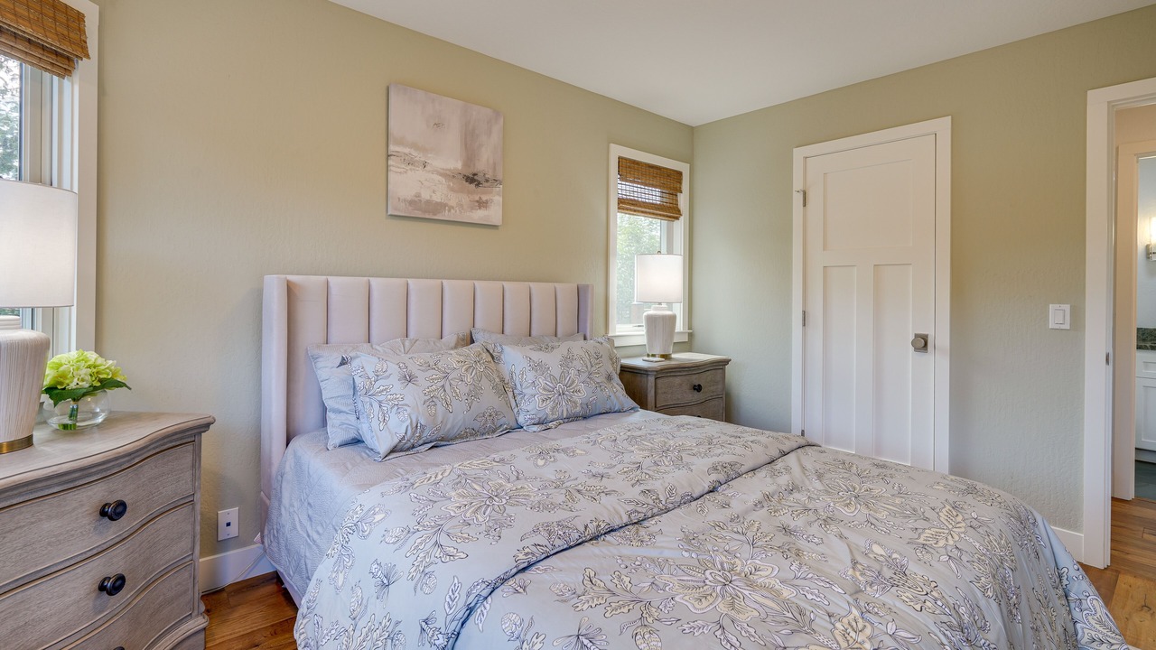 Photo of Bedroom in Woodside