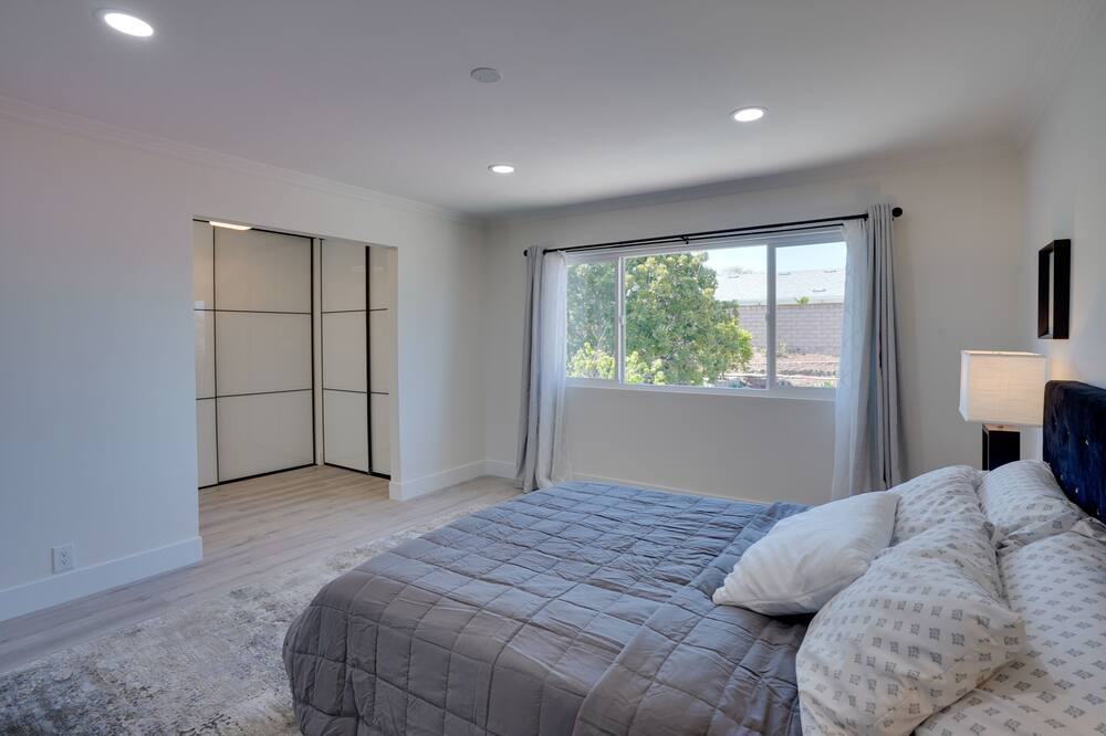 Photo of Bedroom in Laguna Hills