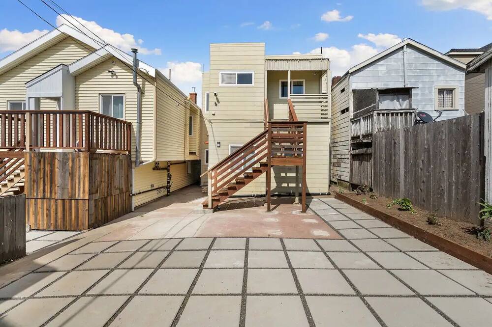 Photo of Outdoor in Downtown