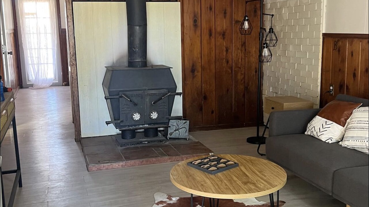 Photo of Livingroom in Lyonsville