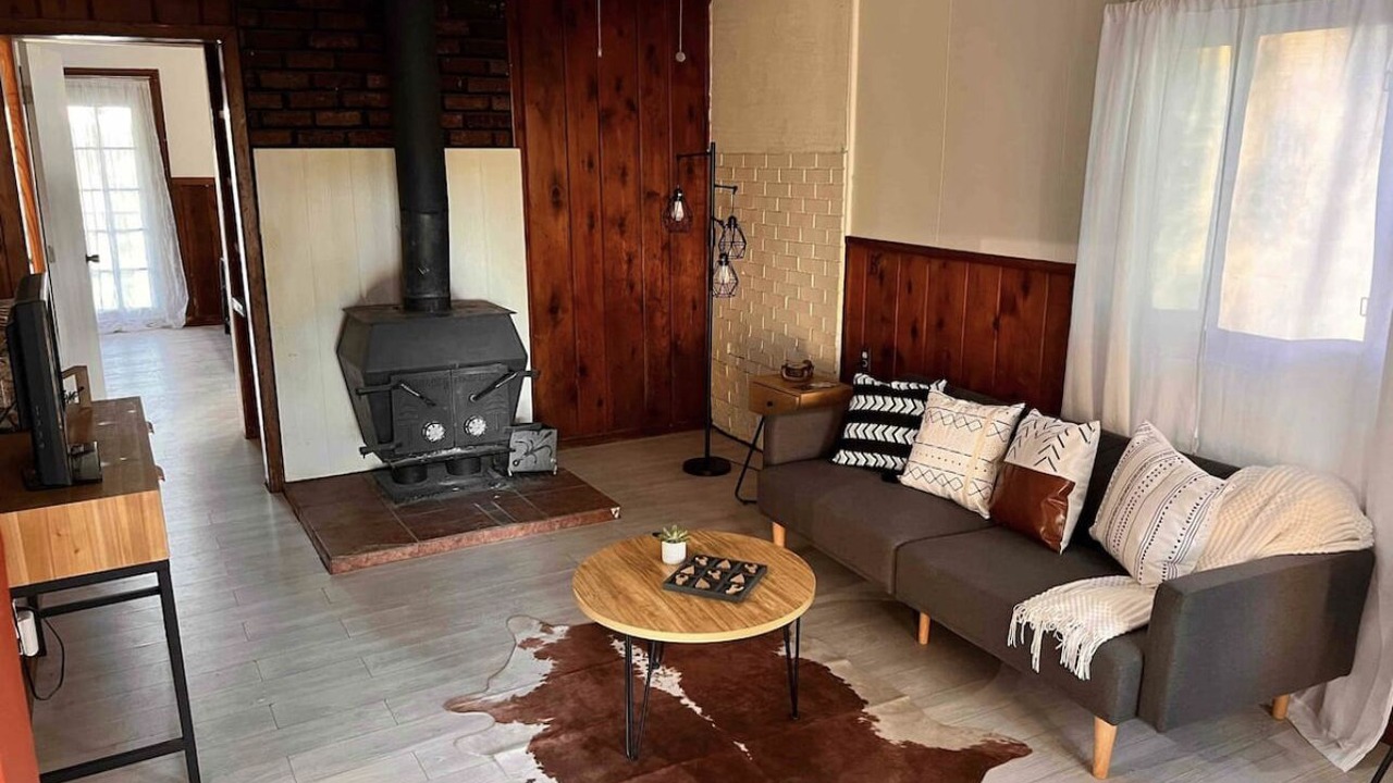 Photo of Livingroom in Lyonsville