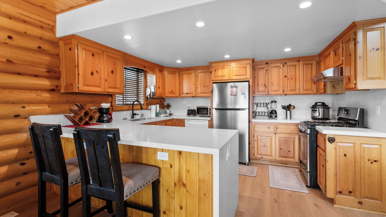 Photo of Kitchen in Big Bear Lake