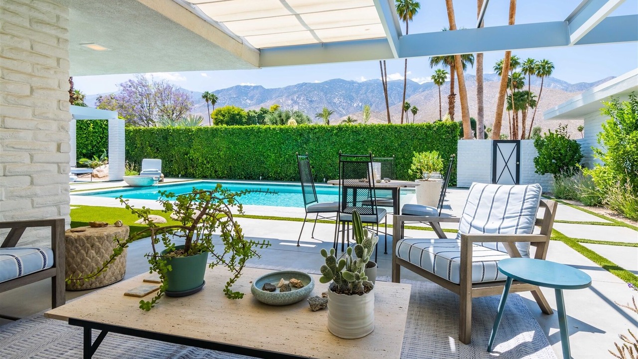 Photo of Patio Balcony in Indian Canyon