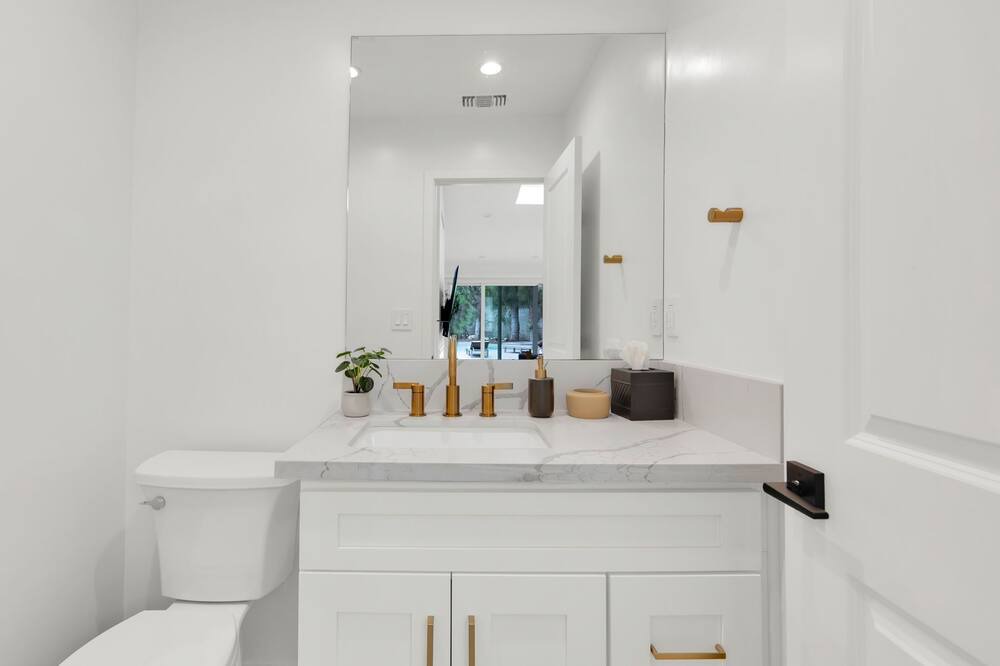 Photo of Bathroom in Greenbriar
