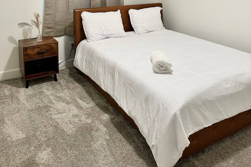 Photo of Bedroom in Roseville
