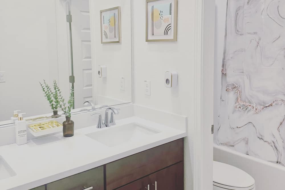 Photo of Bathroom in Roseville