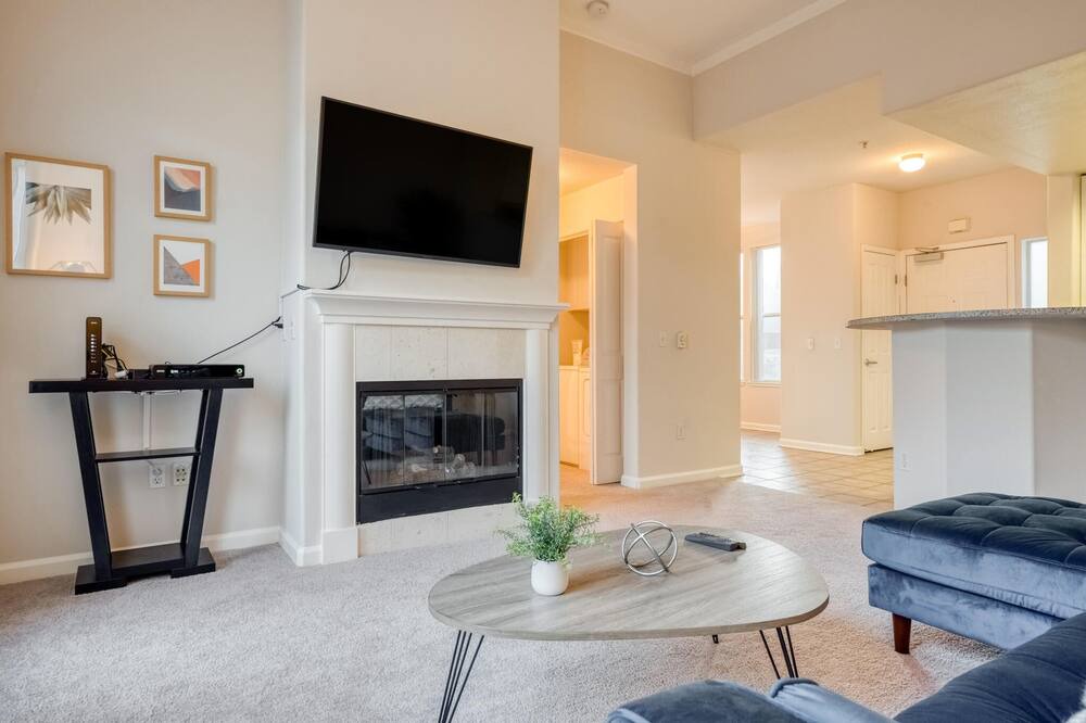 Photo of Livingroom in Foster City