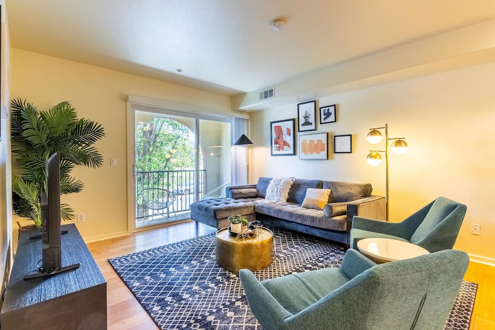 Photo of Livingroom in Willow Glen