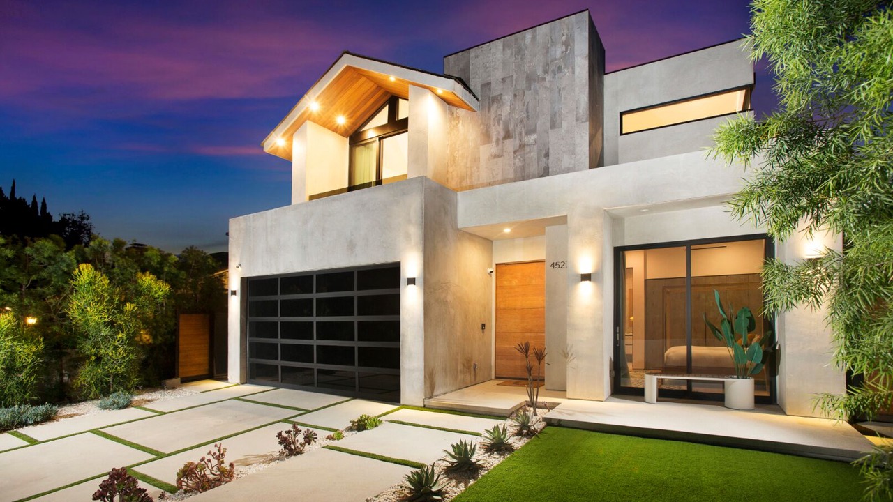 Photo of Outdoor in North Hollywood
