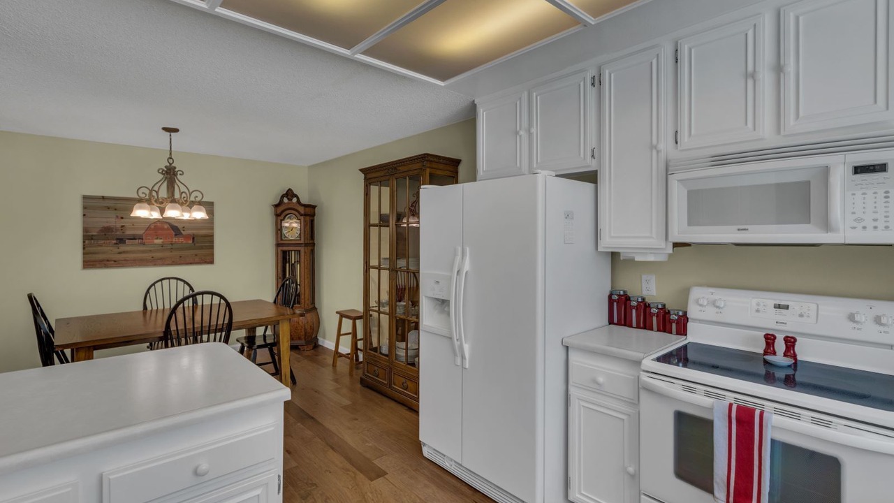 Photo of Kitchen in Plumas Eureka Estates