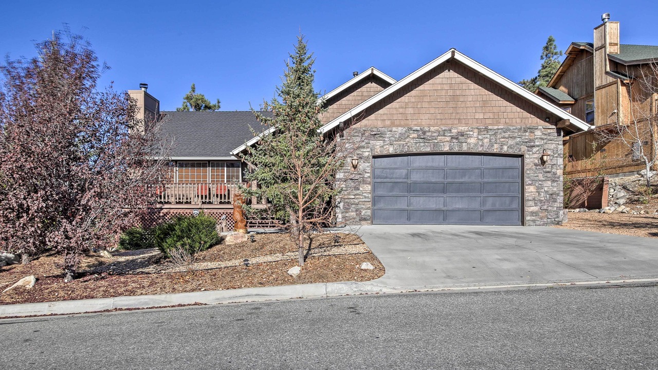 Photo of Others in Castle Glen Estates