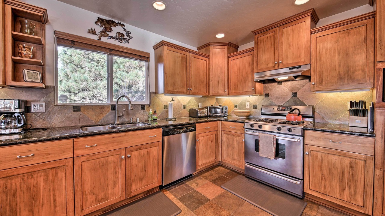 Photo of Others in Castle Glen Estates